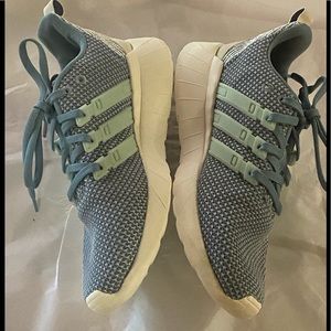 Adidas Women’s Athletic Sneaker